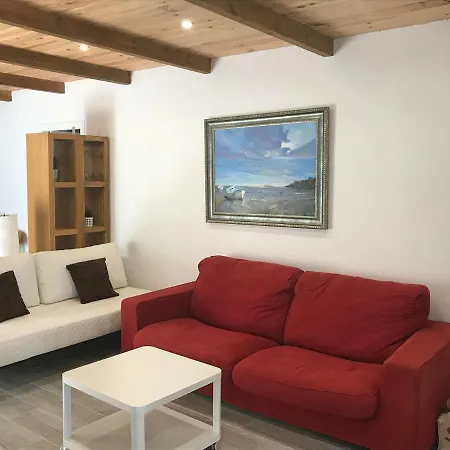 Montezenia ヴィラ *
